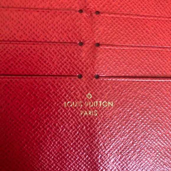 Authentic Louis Vuitton Felicie cardholder wallet - Picture 2 of 11